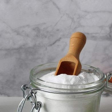 cleaning with bicarbonate of soda